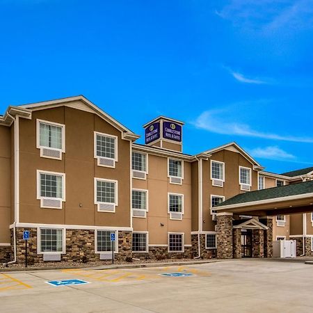 Cobblestone Hotel & Suites - Cozad Exteriör bild